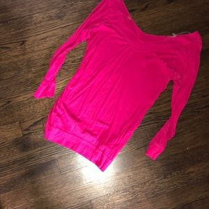 💋💋💋3 for $20💋💋💋 3/4 sleeve v neck pink shirt